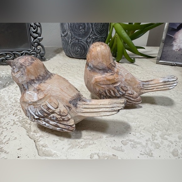 Wooden Carved Paired Birds Studio 66 - Picture 3 of 7